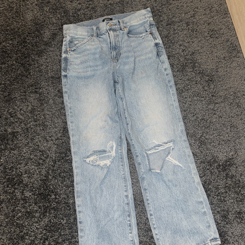 Women’s Denim - Picture 4 of 4